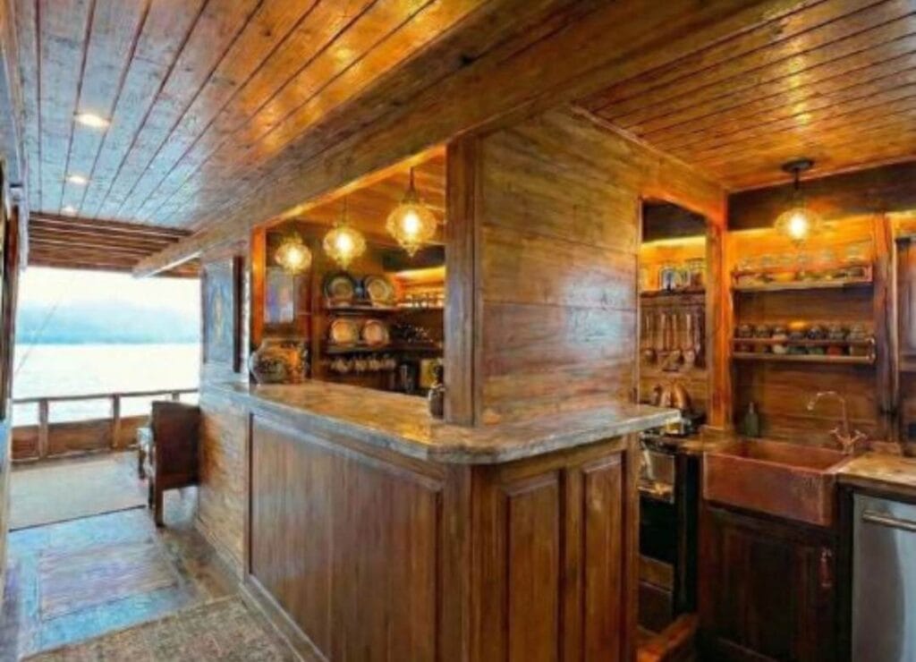 발리길리패스트보트