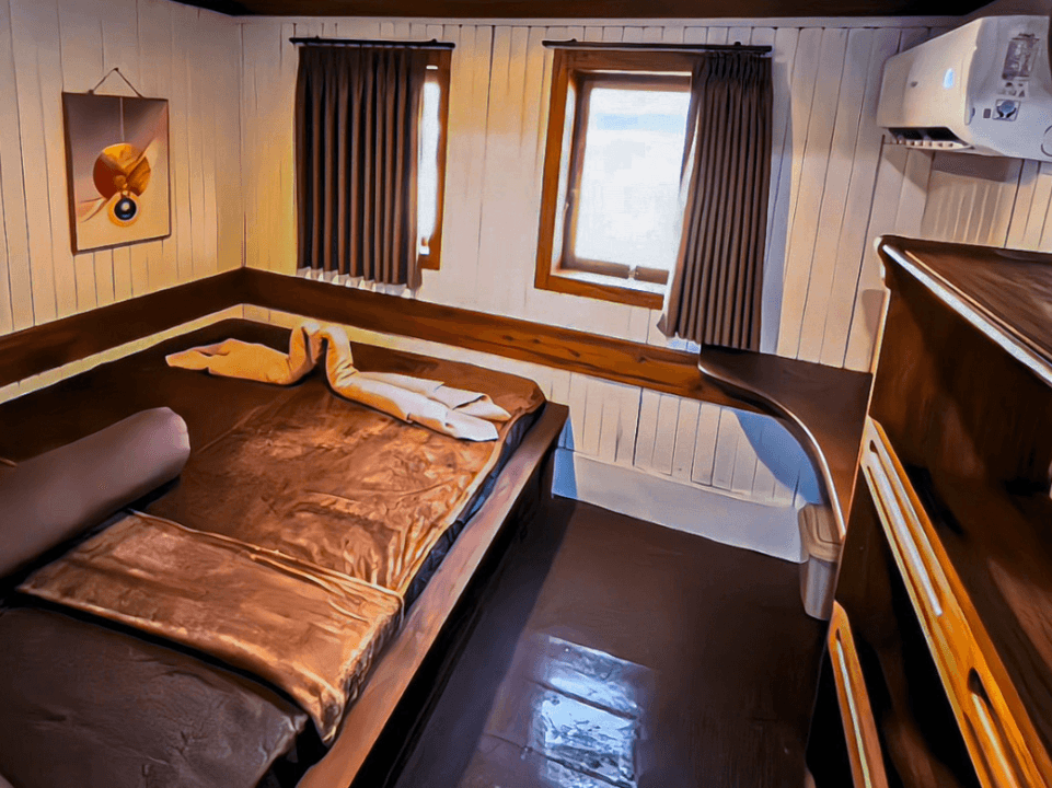 baligilifastboat komodo trip from lombok, komodo island tour from lombok, komodo boat trip from lombok, lombok to komodo tour, komodo tour, komodo trip, komodo island tour, komodo cruise from lombok, komodo luxury cruises, komodo luxury cruises from lombok, labuan bajo to lombok, komodo island tour 4 days